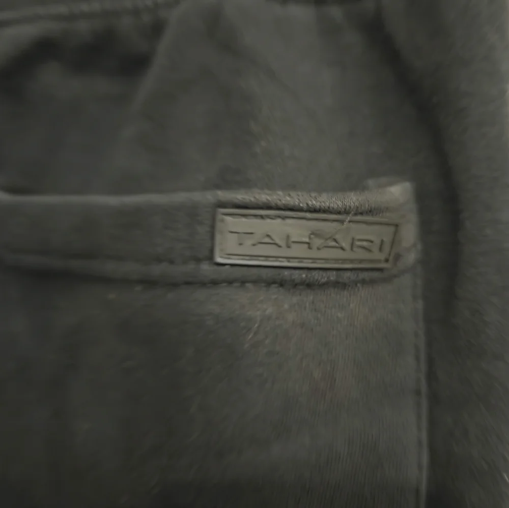 TAHARI WOMEN'S BLACK SWEATPANTS SIZE XL